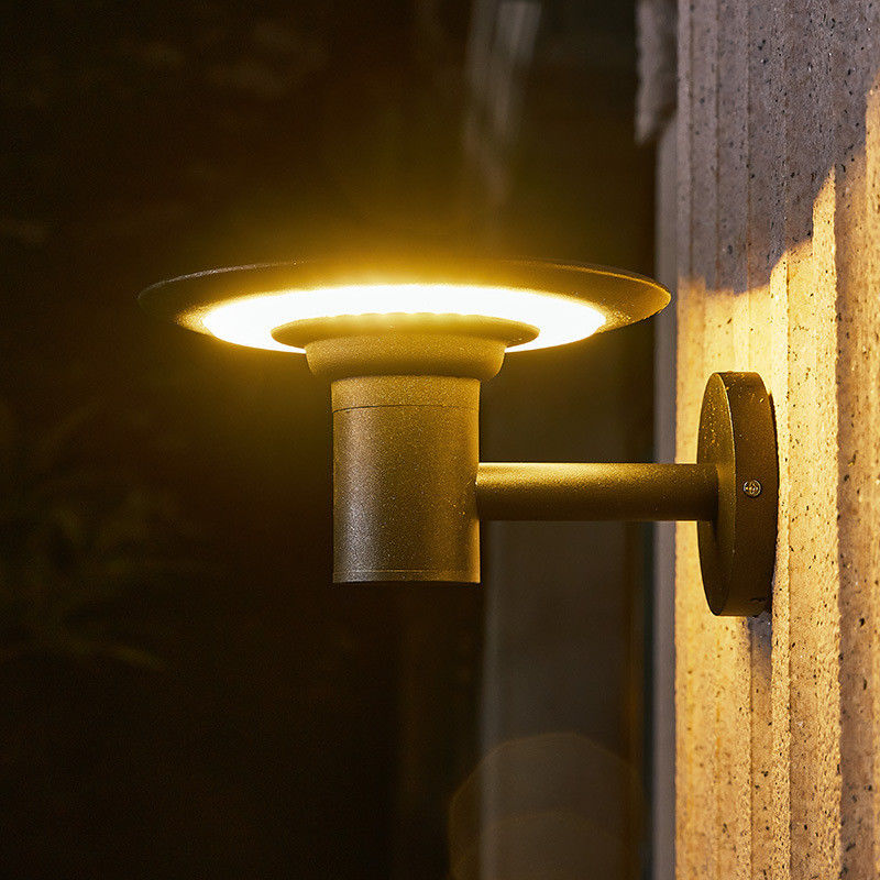 2- 防水太陽光 LED 壁灯 屋外風景 作業温度 -20 60C