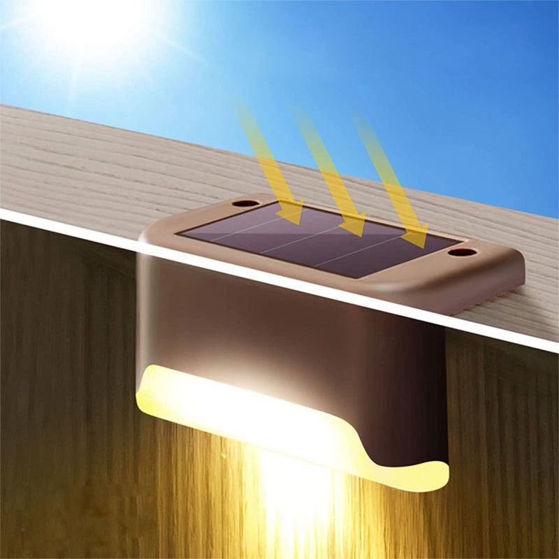 1.2V 入力電圧 庭壁照明のための屋外LED太陽光発電の階段ステップランプ