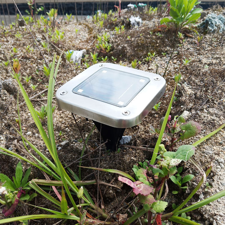 1- 芝生庭園のためのアルミ屋外太陽光発電灯 広形の埋葬道