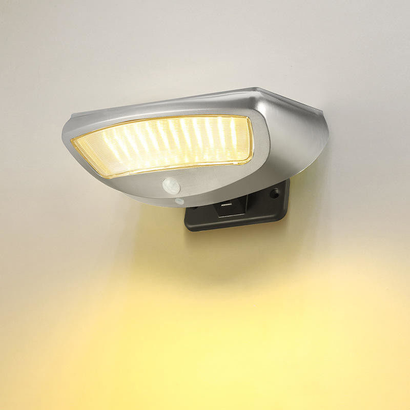 現代の太陽光運動センサーライト LED 太陽光壁灯 配色レンドリングインデックス Ra 85