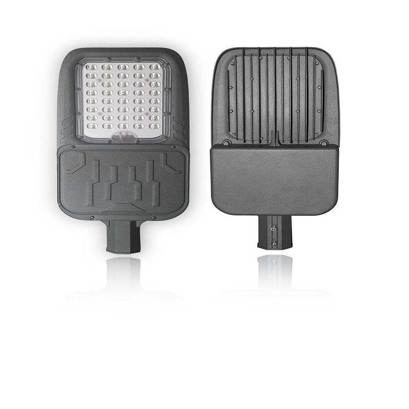 オールインワン太陽光路灯 24kg 製品重量 屋外壁用LED光源
