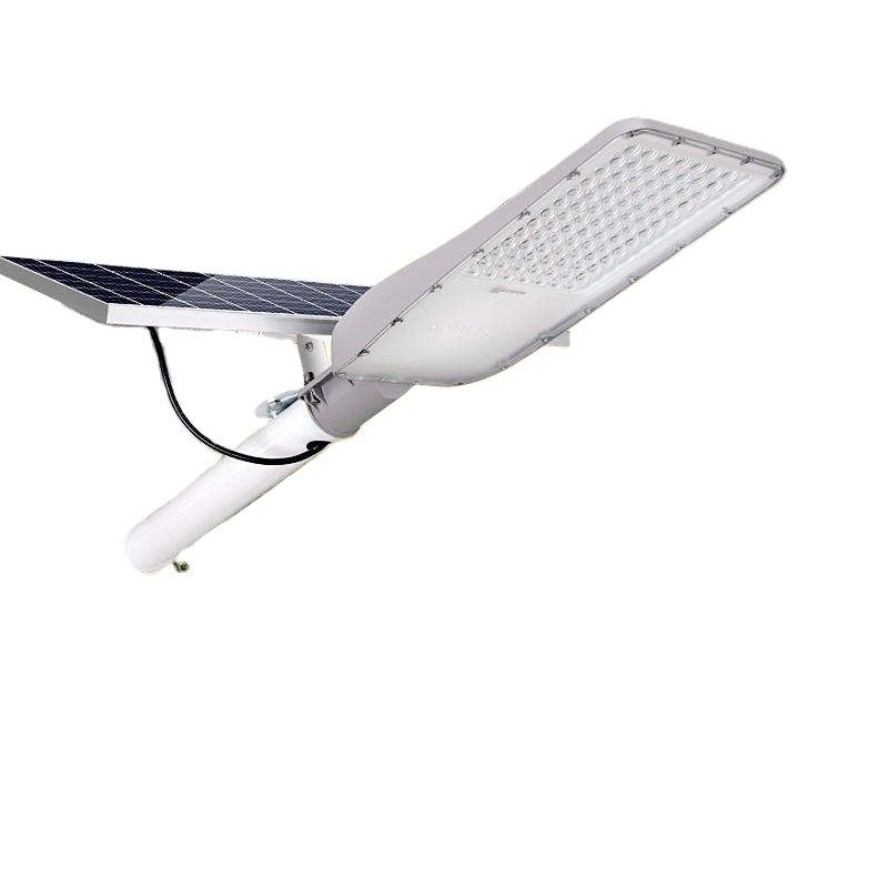 120°ビームアングル 商用屋外太陽光路灯システム 10w 20w 30w 40w 50w 100w