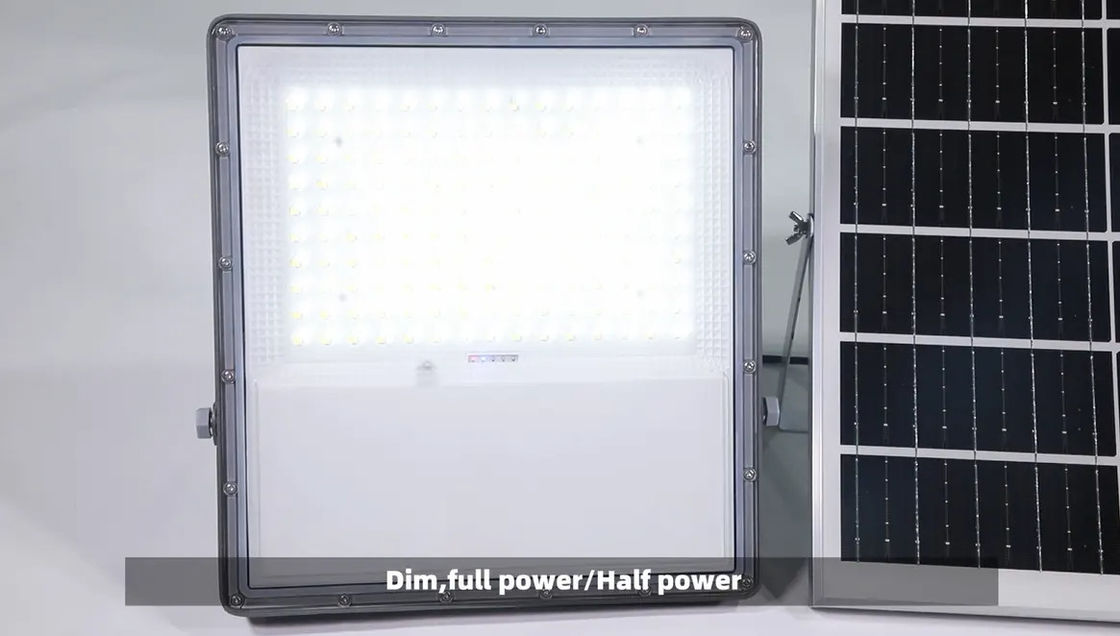 製品重量 ((kg) 1.6 高明るさ 200w ガーデン駐車場のための太陽光洪水照明